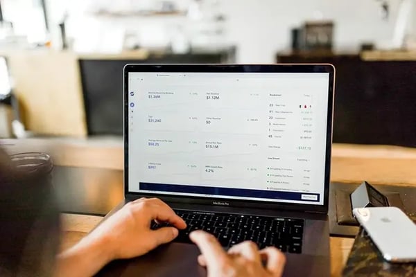 Margin vs revenue: how to stay competitive and profitable?